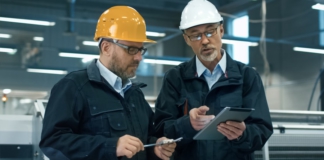 Manufacturers Reviewing Quality Software on Ipad