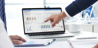 point, computer, action center, financial analysis