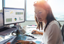 OEE, action center, woman, office