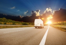 B2B shipping, e-commerce