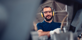QAD Adaptive, Manufacturing, Shopfloor worker